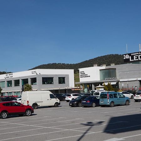 Complejo Leo 24H Hotel Monesterio Exterior photo