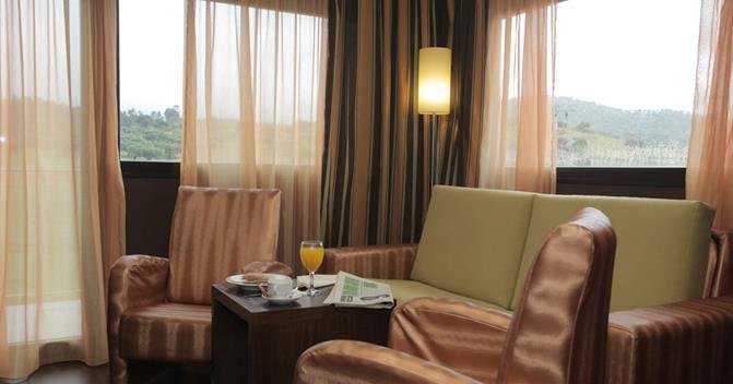 Complejo Leo 24H Hotel Monesterio Room photo