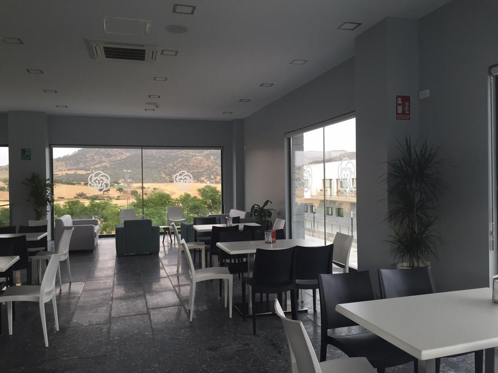Complejo Leo 24H Hotel Monesterio Exterior photo